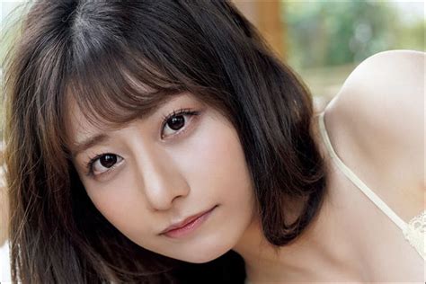 優香カップ|“国民的アイドル”鈴木優香、デジタル写真集「スキャンダルF。